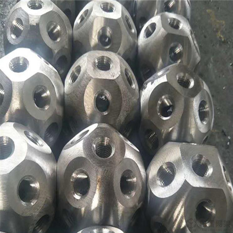 济源螺栓球网架加工安装方法